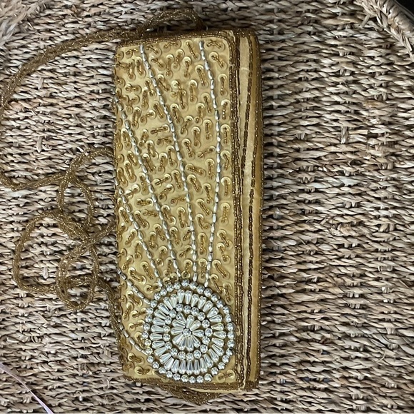 Vintage, Evening bag ,gold, silver fully embellished ,beaded, stunning,unique - Picture 4 of 7